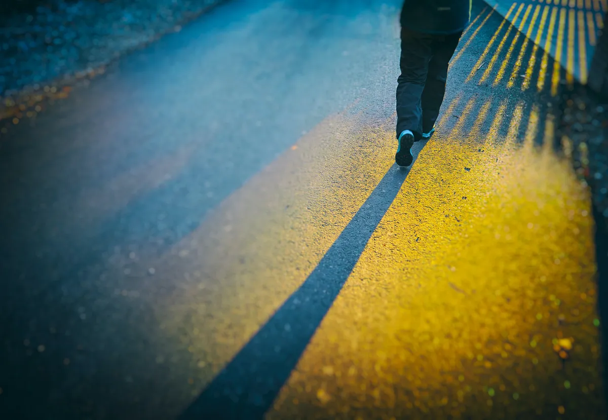 Lessons of Tango: walking